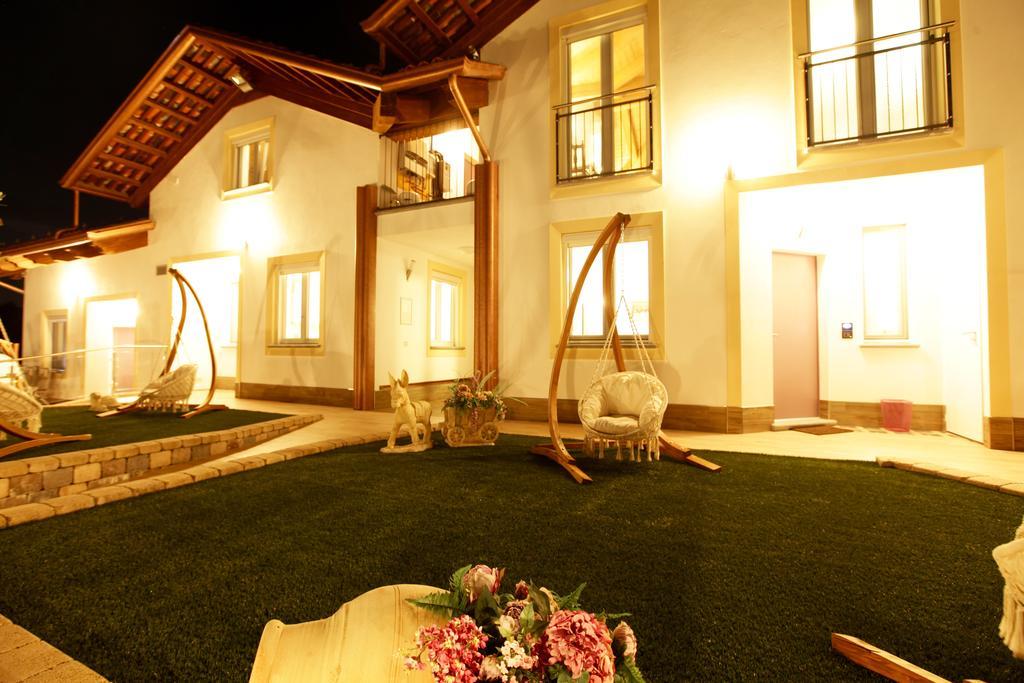 Wellness Suite Na' Canuna' Родди Экстерьер фото