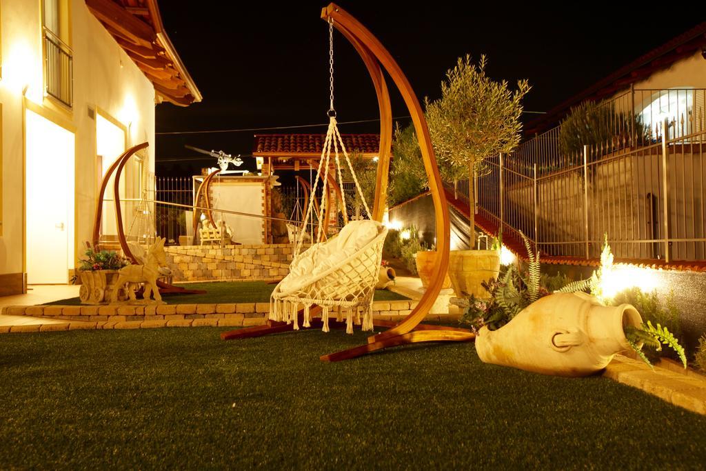 Wellness Suite Na' Canuna' Родди Экстерьер фото