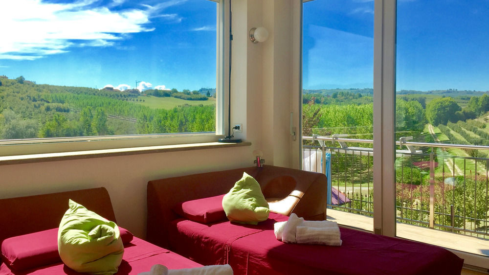 Wellness Suite Na' Canuna' Родди Экстерьер фото