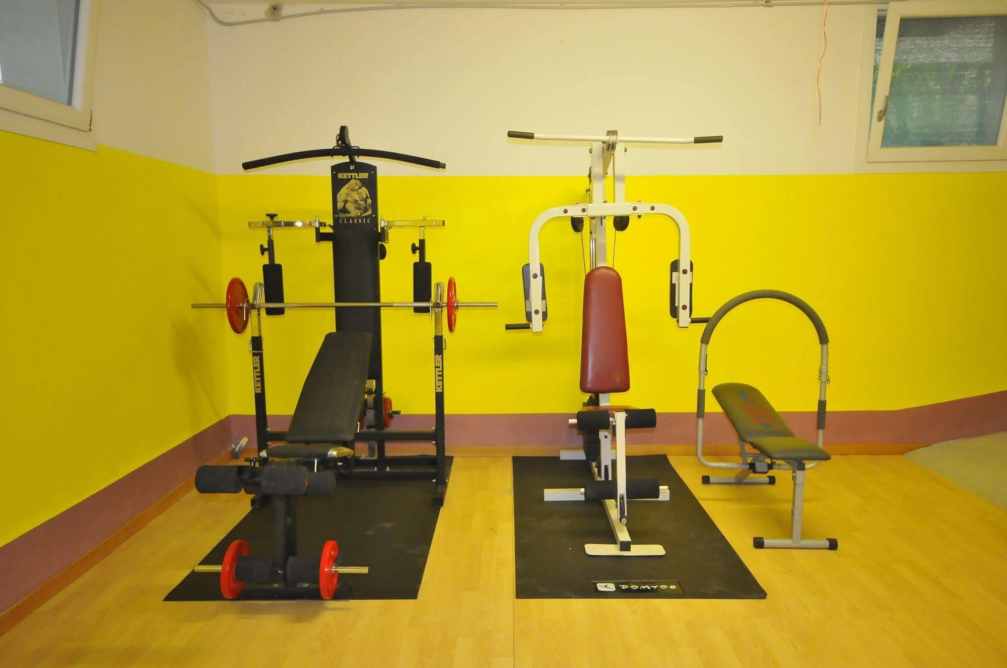 Wellness Suite Na' Canuna' Родди Экстерьер фото